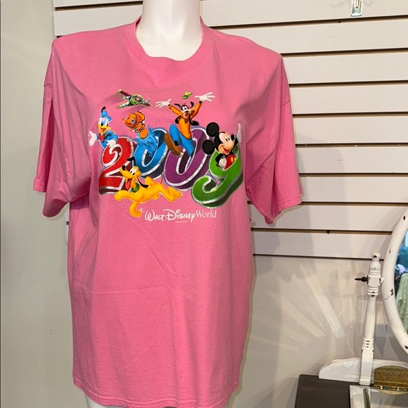Disney Pink Short Sleeve Tee with Cartoon Graphic - Picture 1 of 2